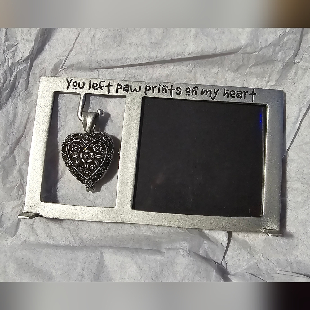 Memorial ashes for a pet photo frame